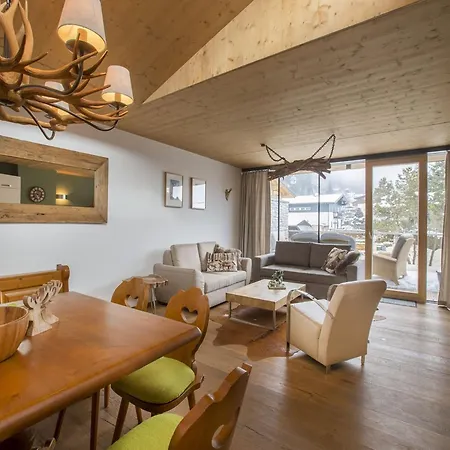 アパート Modern Flat With Sauna & Balcony Neukirchen am Großvenediger