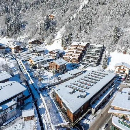 Contemporary Alpine In Neukirchen *